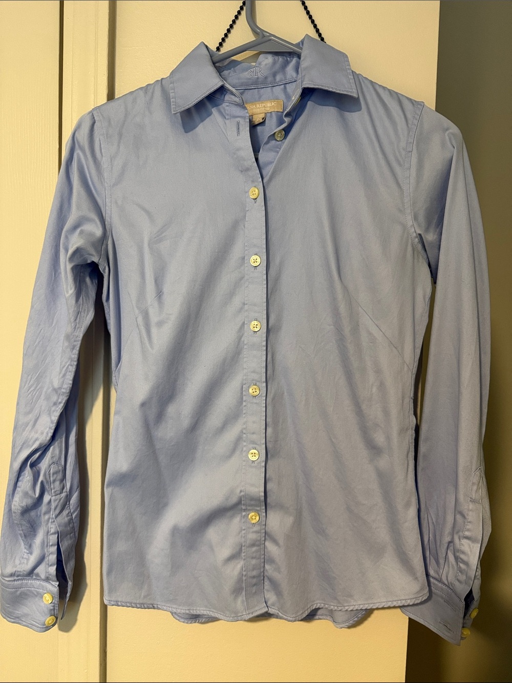 Banana Republic Pale Blue Women's Button-Down Shirt